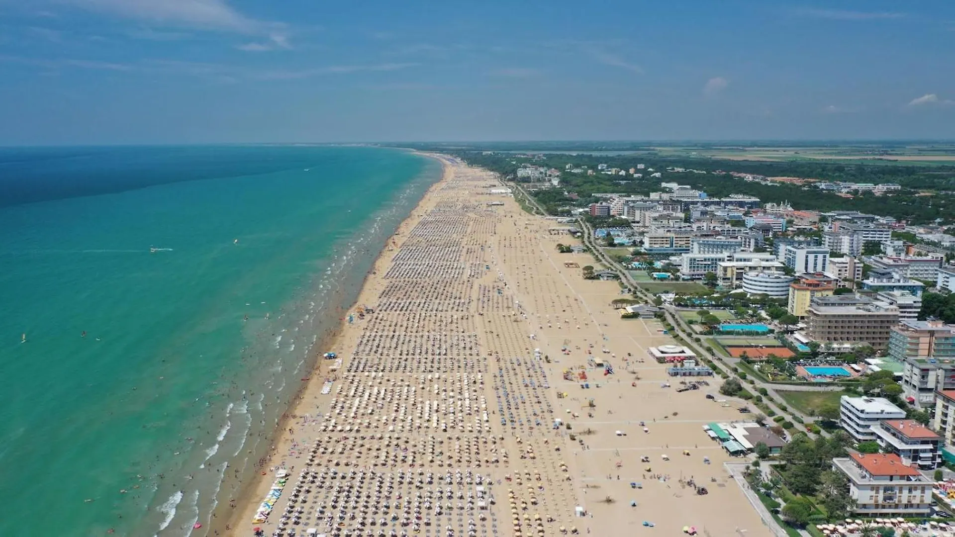 Homely Flat With Balcony And Swimming Pool Bibione